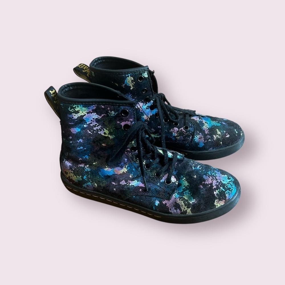 Dr. Martens Black Multicolor Paint Splatter Suede Boots Women’s size 7